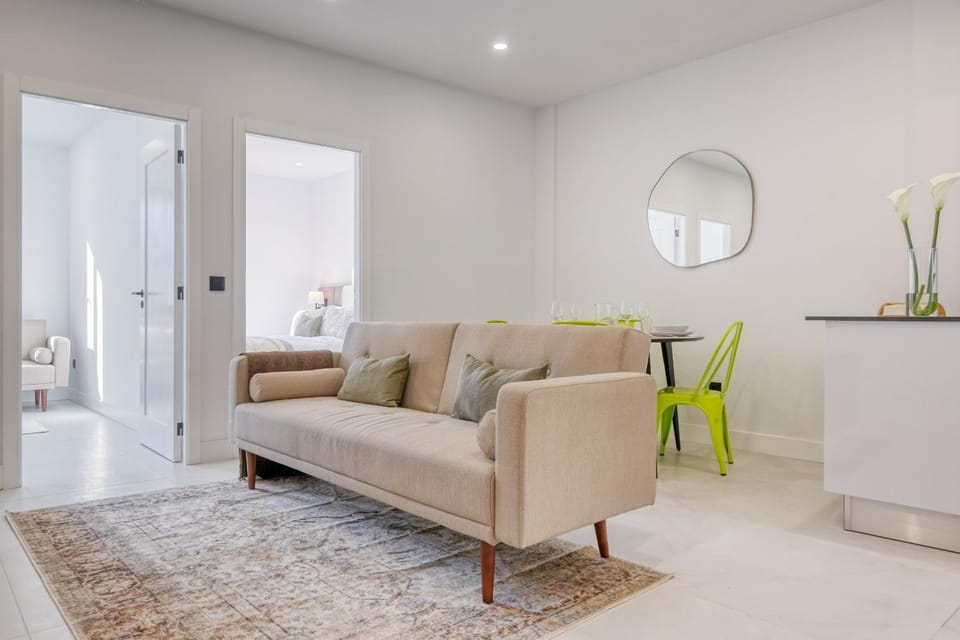 Communal lounge/ TV room, Living room