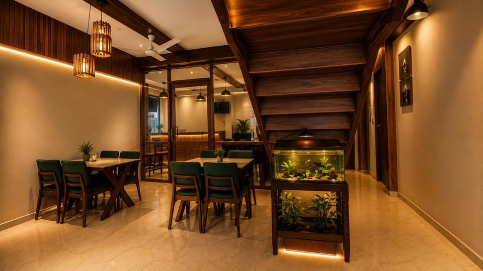 Communal lounge/ TV room, Lobby or reception