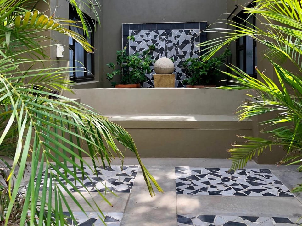 Property building, Balcony/Terrace