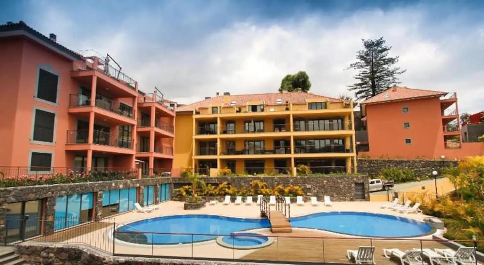 Sunscape T2 Apartment in Funchal