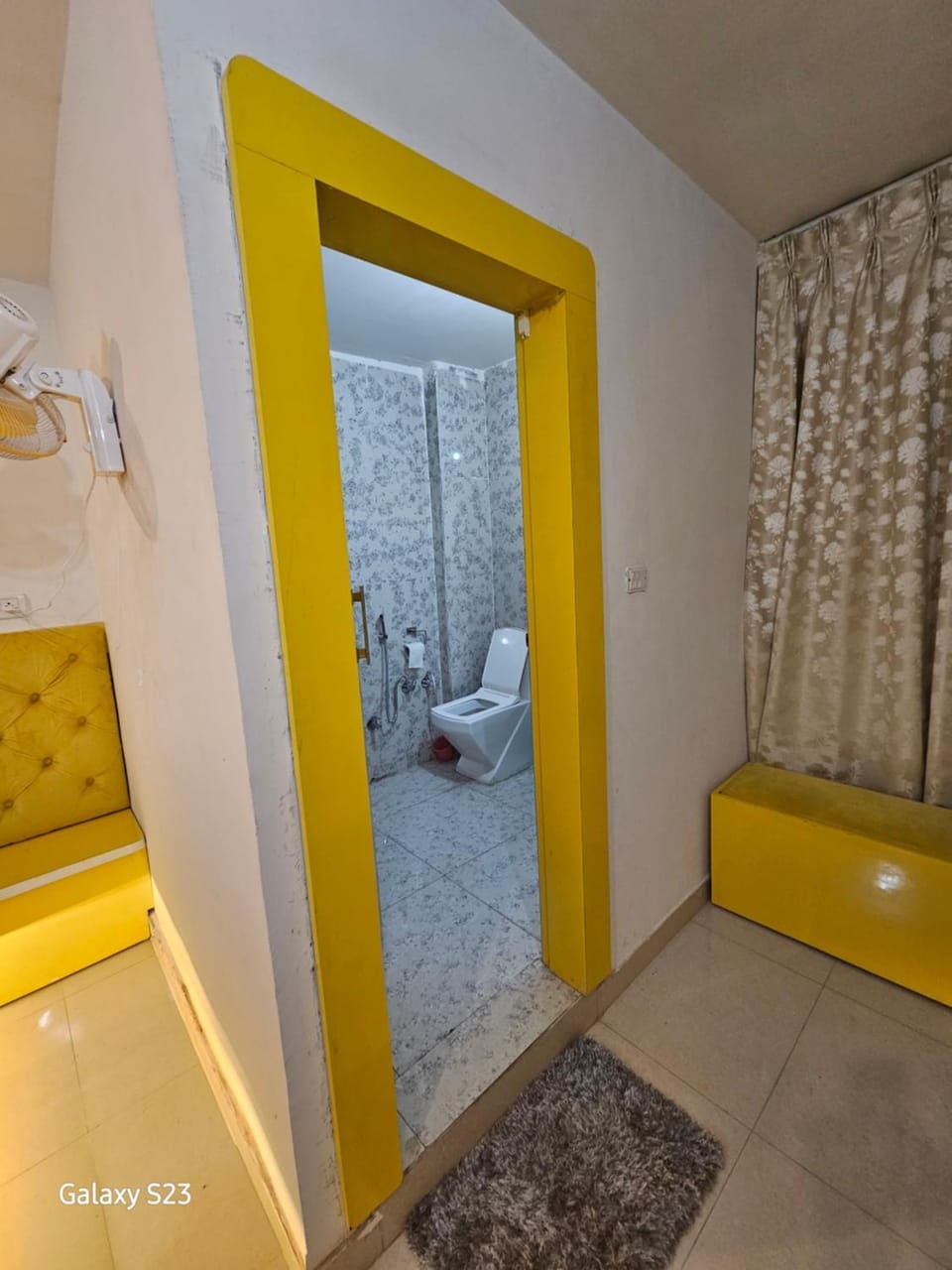 Shower, Bathroom, Seating area
