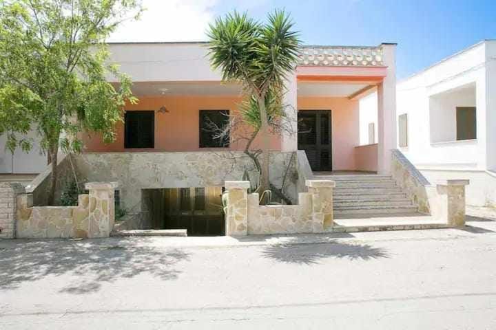Casa Fortuna By Vivimy House in Marina di Mancaversa-Giannelli