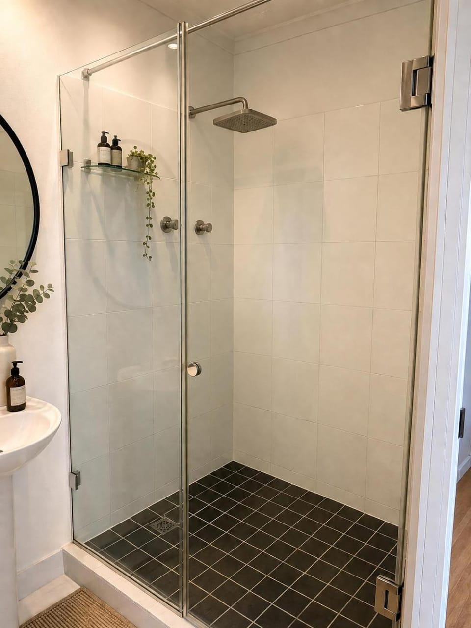 Sunny Studio in Green Point with Private Patio Apartment in Cape Town