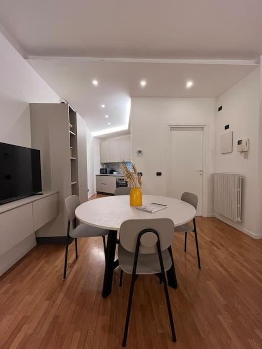 Apartment Aurora Rho Fiera Apartment in Milan