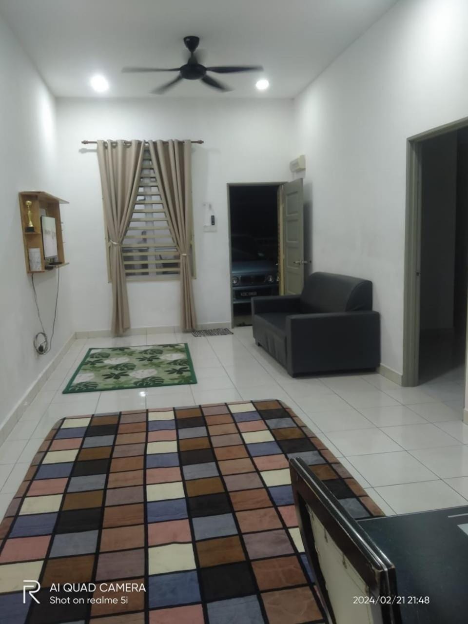 TV and multimedia, Living room, Seating area, Evening entertainment, fireplace
