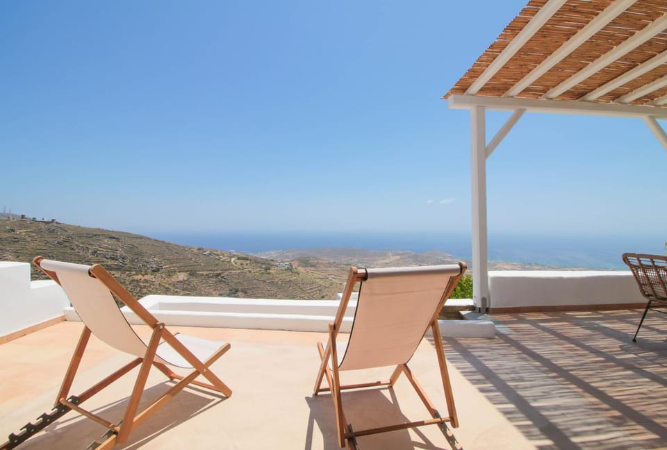 Patio, Day, Natural landscape, View (from property/room), Balcony/Terrace, Seating area, Sea view, sunbed
