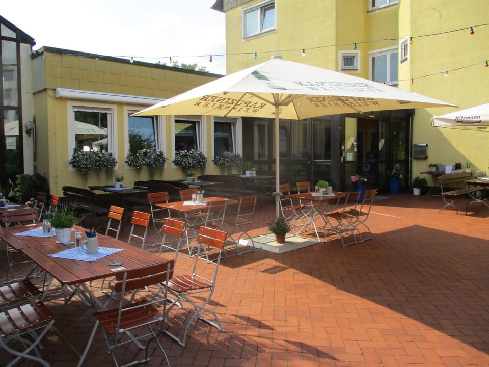 Hotel Tennenloher Hof Hotel in Erlangen