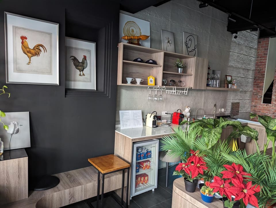 Coffee/tea facilities, minibar