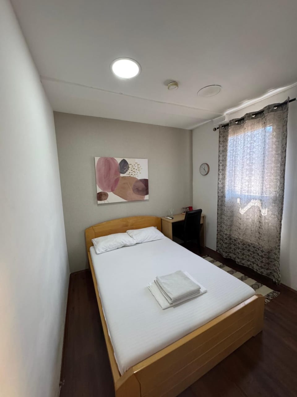 Apartments and Rooms L E F T RIVER Belgrade Bed and Breakfast in Belgrade