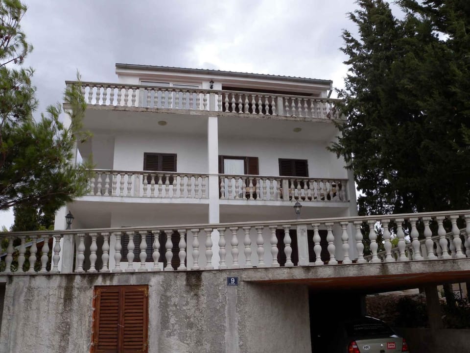 Property building, Summer