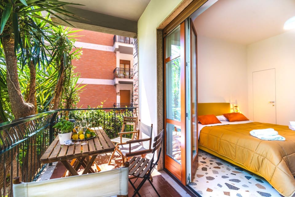 Bed, Balcony/Terrace, Balcony/Terrace, Bedroom