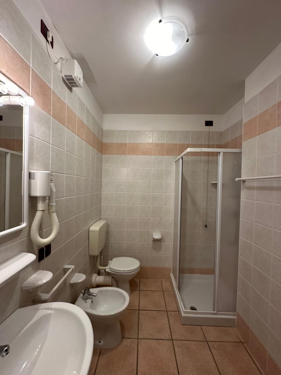 Shower, Toilet, Bathroom, bidet, washing machine