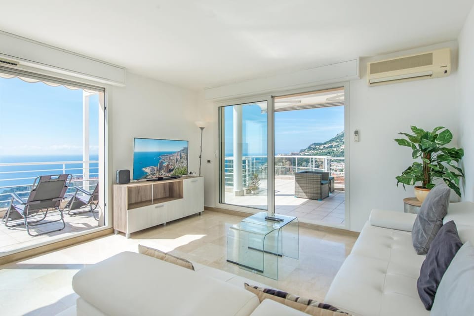 Penthouse Monte Carlo Vista Apartment in Monaco
