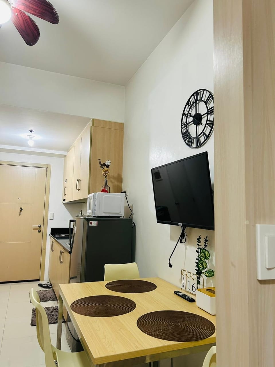 SMDC Light Residences Condominium Apartment hotel in Mandaluyong