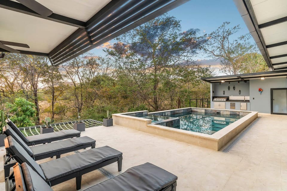 Patio, Day, Garden, View (from property/room), Balcony/Terrace, Garden view, Pool view, Swimming pool