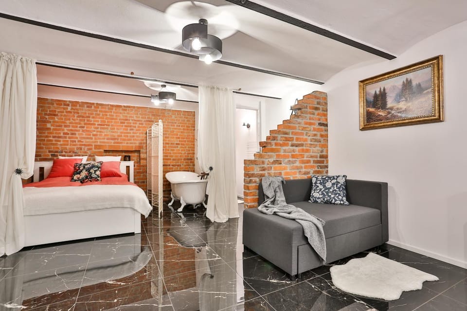 Seating area, Bedroom
