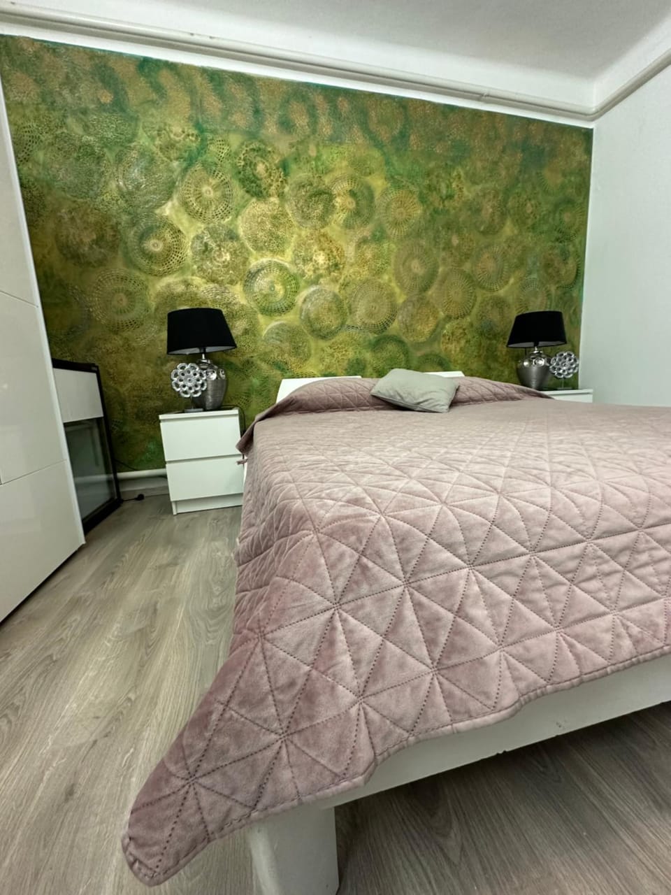 Airport17 B&B Bed and Breakfast in Budapest