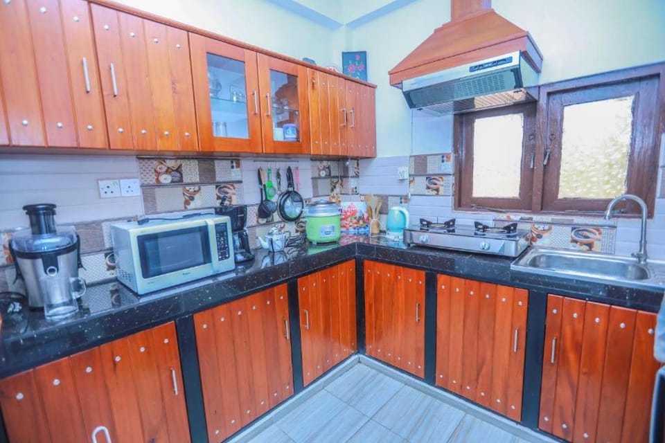 Silverin Rest Apartment Apartment in Western Province