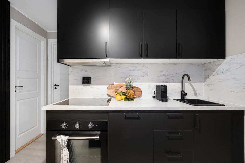 Kitchen or kitchenette, pet friendly, stove