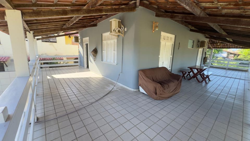 Casa com 5 quartos e vista para o mar a 170m da praia House in State of Bahia