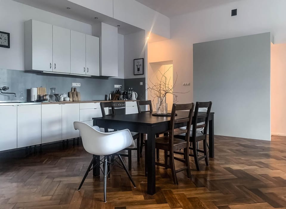Kitchen or kitchenette, Living room, Dining area, kitchen