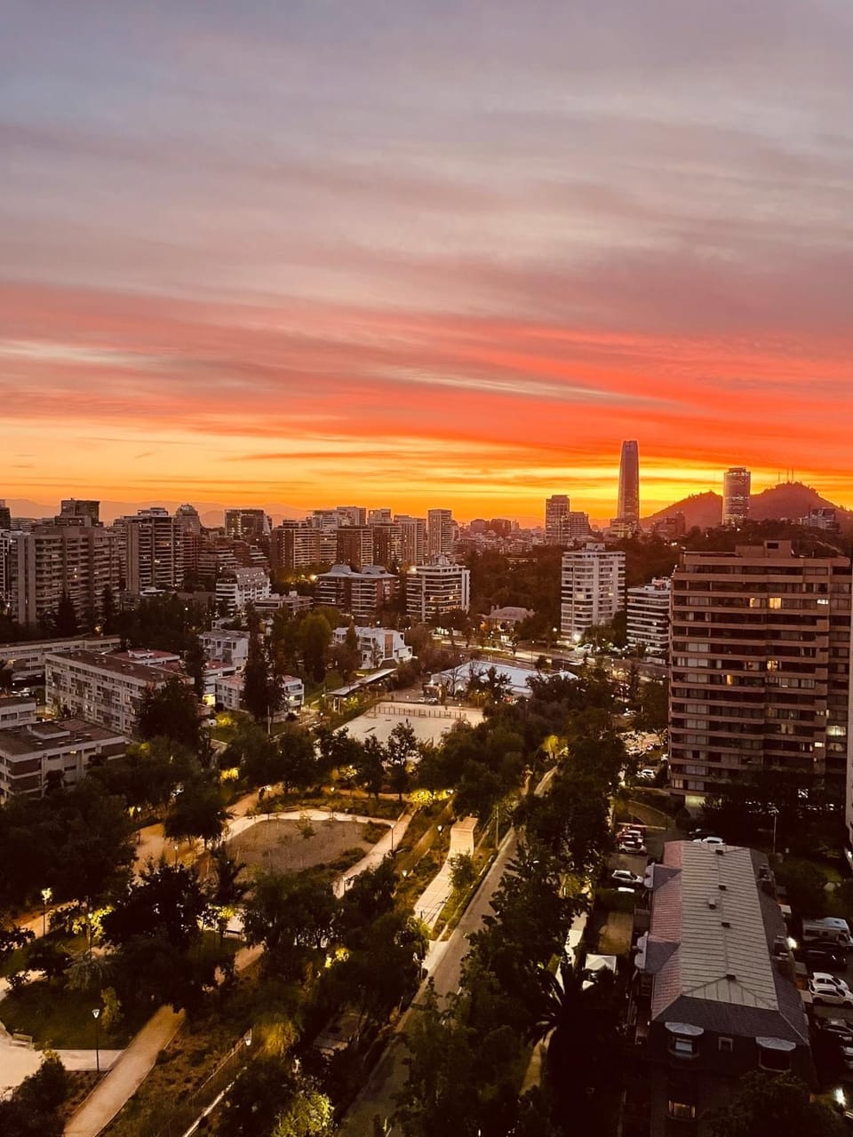 Hermoso depto en las Condes Parque Arauco, 10 personas Apartment in Providencia