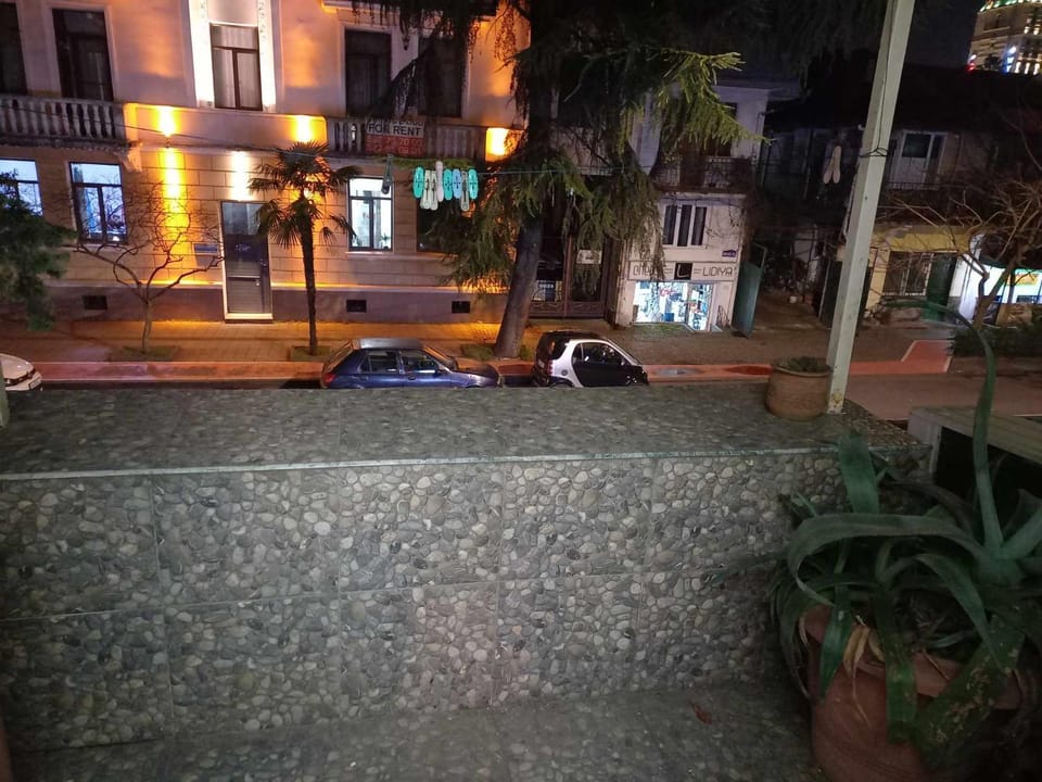 Feel at home Apartment in Batumi
