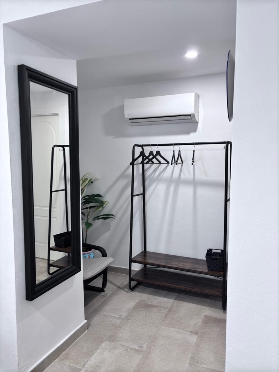wardrobe, air conditioner