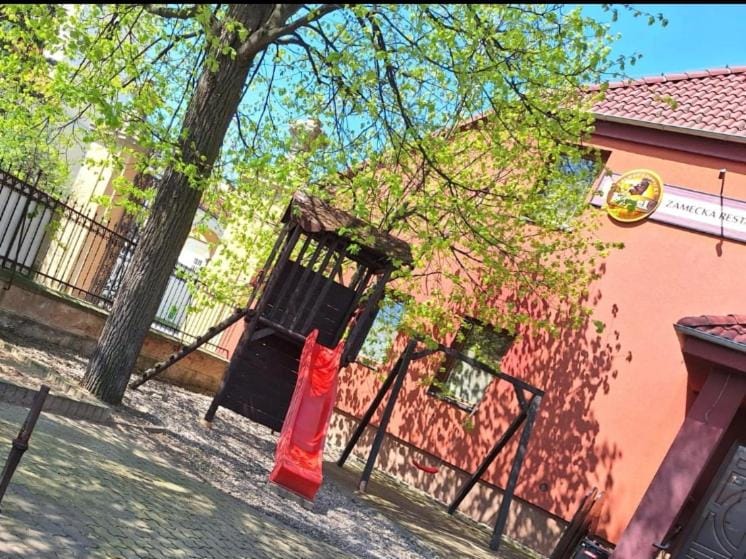 Penzion Nové dvory Bed and Breakfast in Czechia
