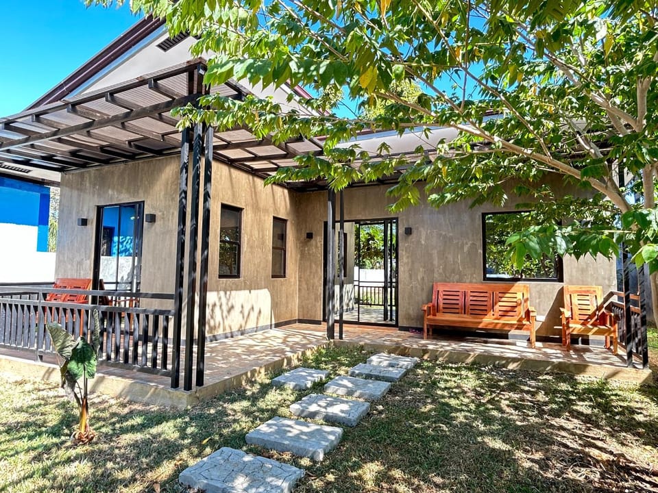 Property building, Patio, Garden, View (from property/room), Balcony/Terrace, Garden view