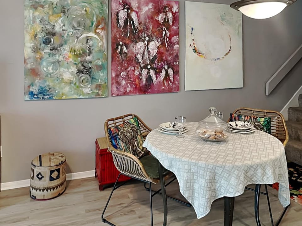 Dining area, furniture