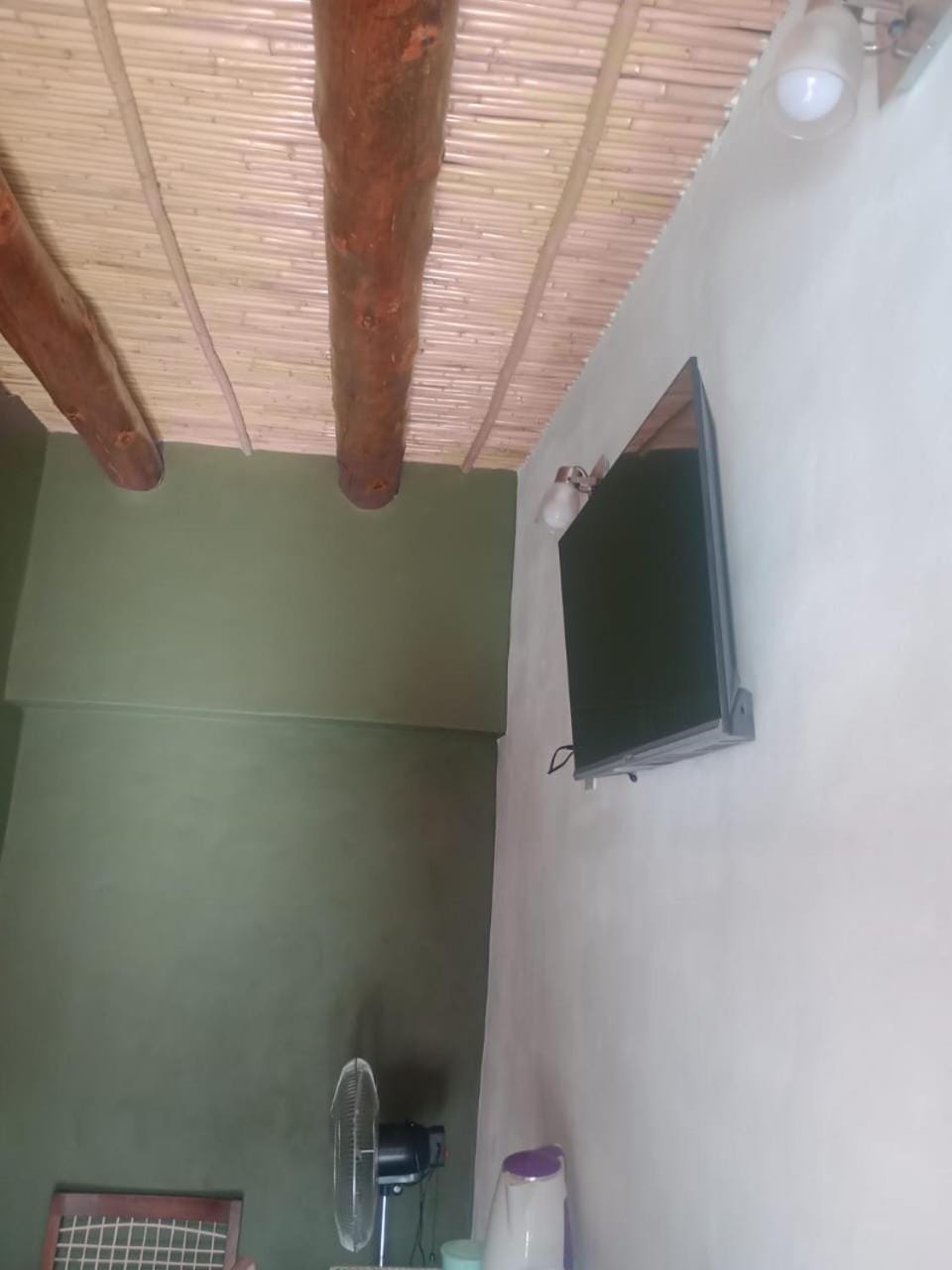 Bathroom, TV and multimedia