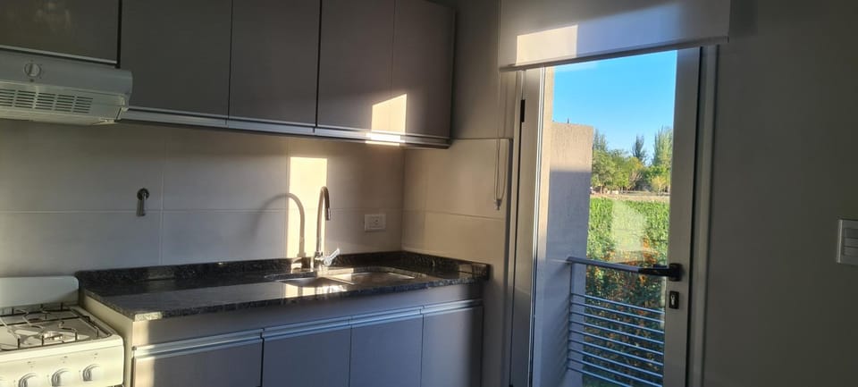 Balcony/Terrace, kitchen