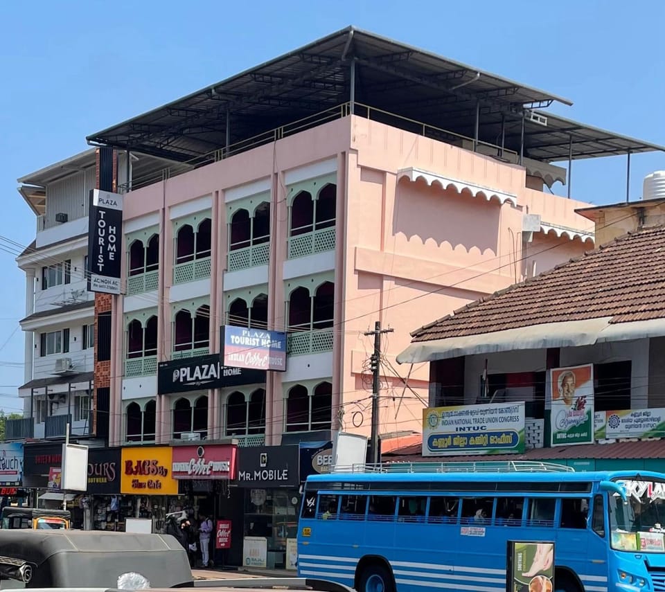 Property building, Day, Neighbourhood, City view, Street view, Location