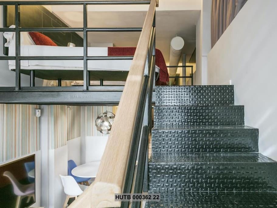 Alcam Futbol Pequeño Apartment in Barcelona
