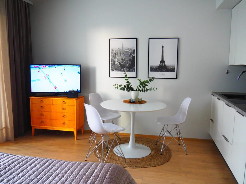TV and multimedia, Living room