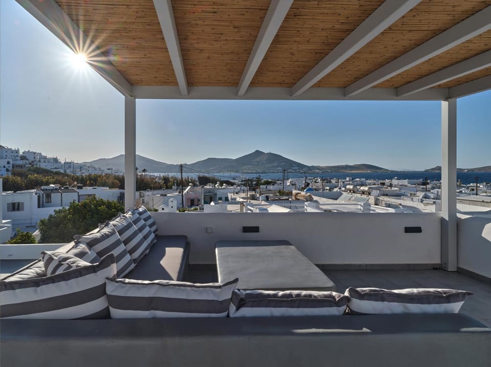 View (from property/room), Seating area, City view