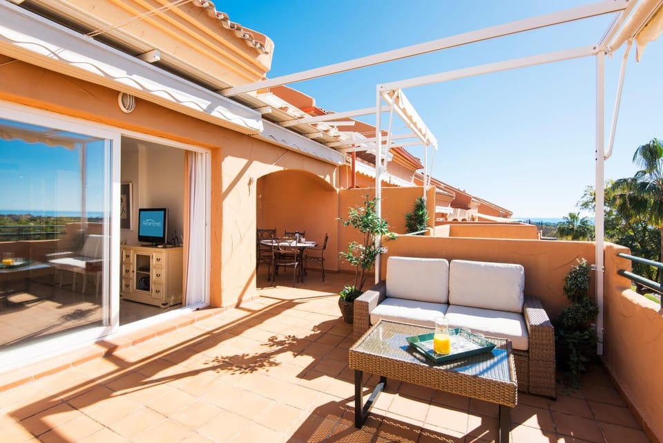 Balcony/Terrace, Seating area, Dining area, sunbed