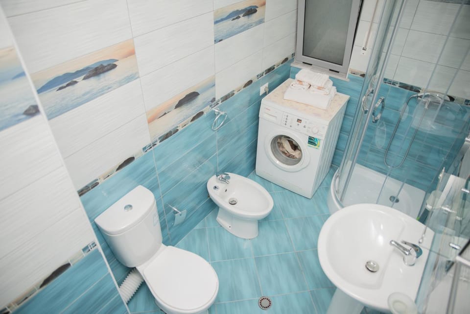 Shower, Toilet, Bathroom, bidet