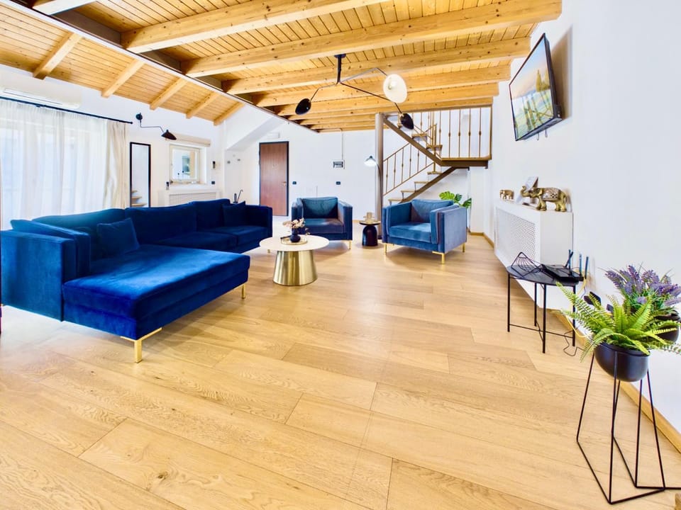 TV and multimedia, Living room