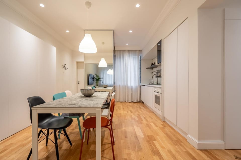 Kitchen or kitchenette, Living room, Seating area, Dining area, dishwasher, minibar, stove