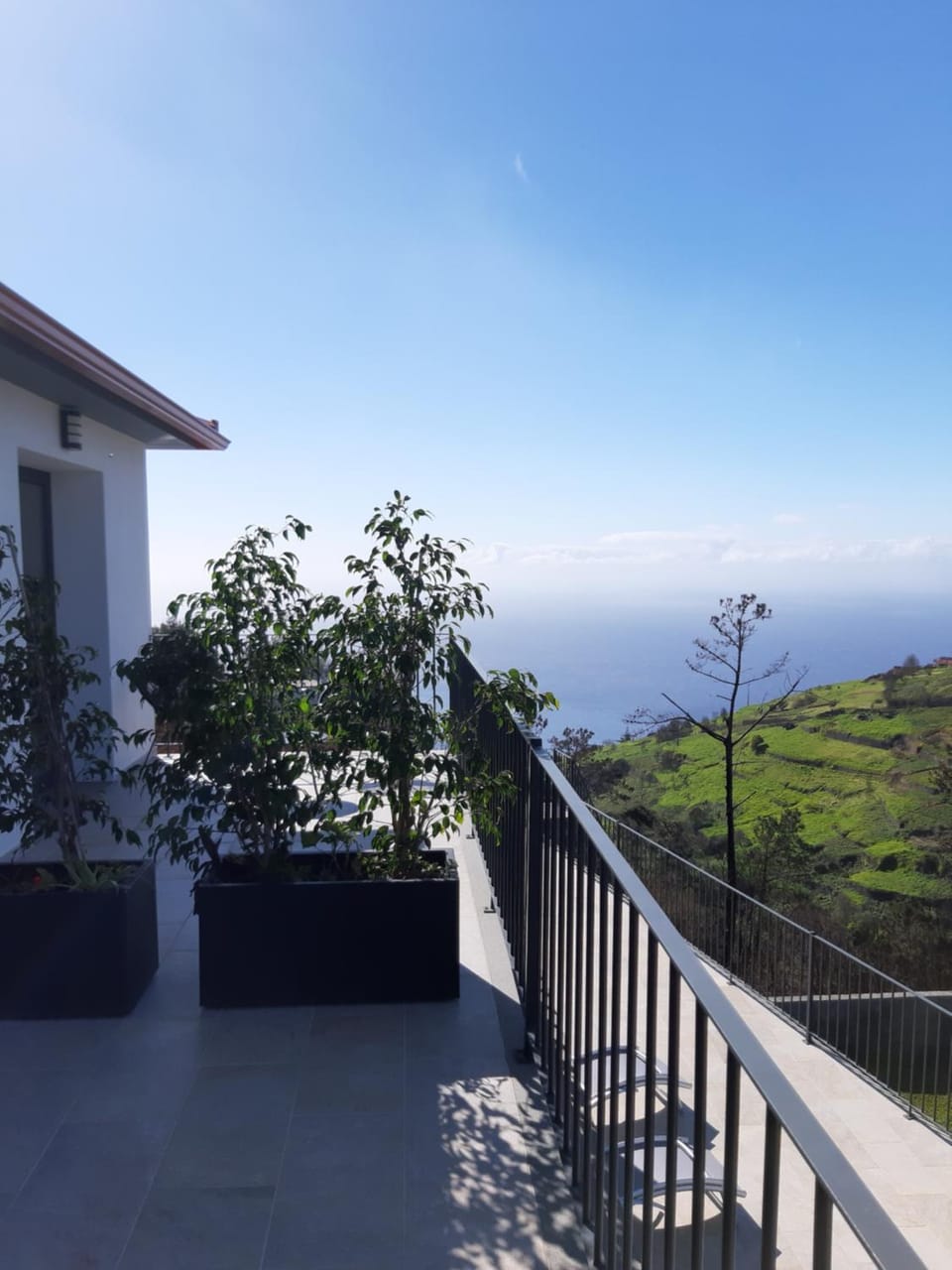 Balcony/Terrace, Mountain view, Sea view