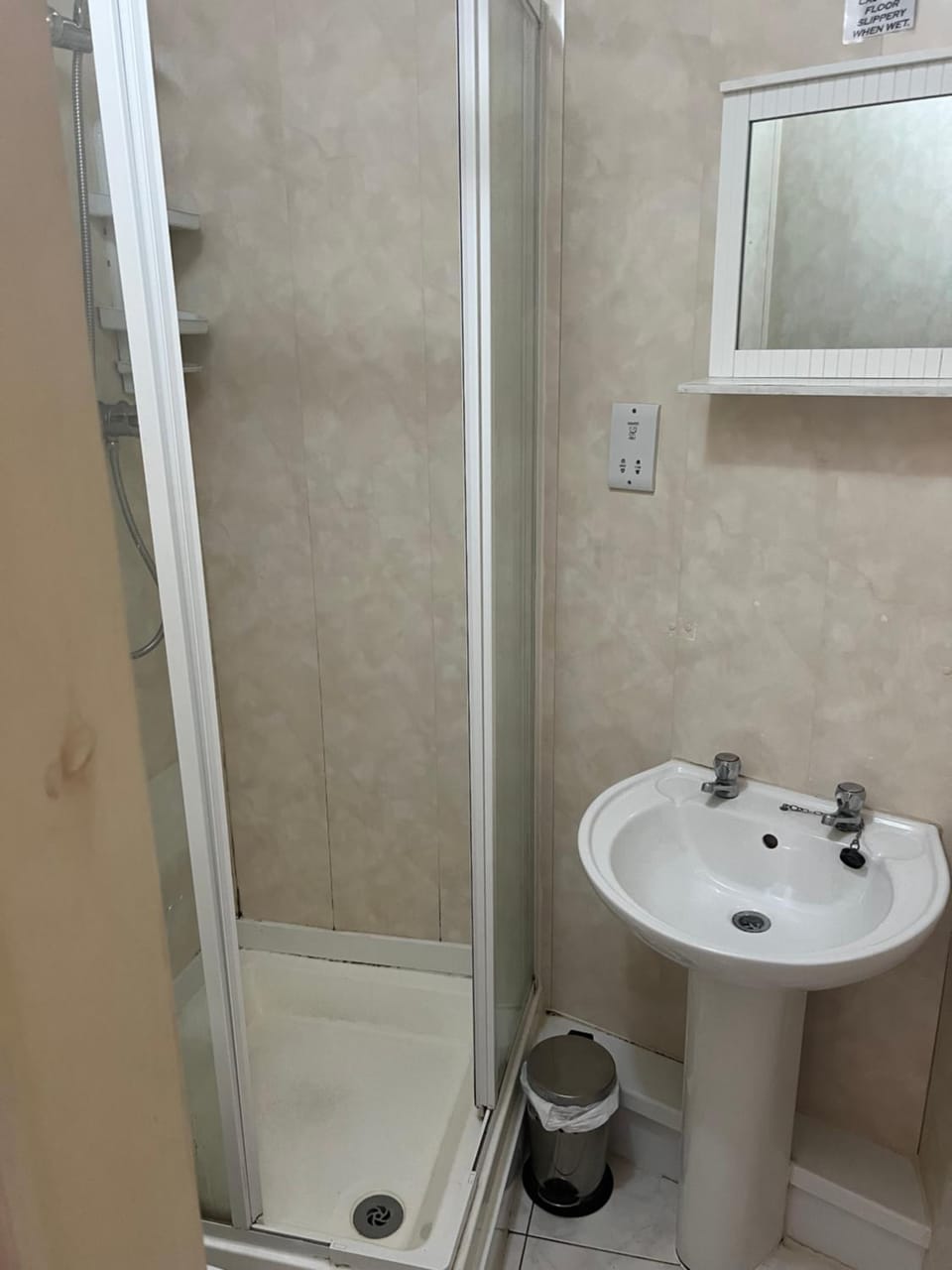 Apollo Number 7 Bed and Breakfast in Blackpool