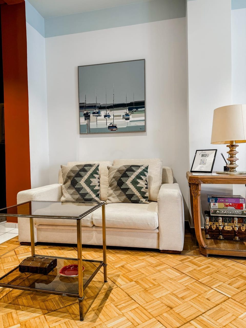 Apartment near Metro + Port Apartment in Pireas