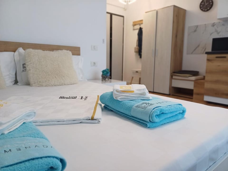 Blue 60-Endless Summer Mamaia Nord Apartament Apartment in Constanța County