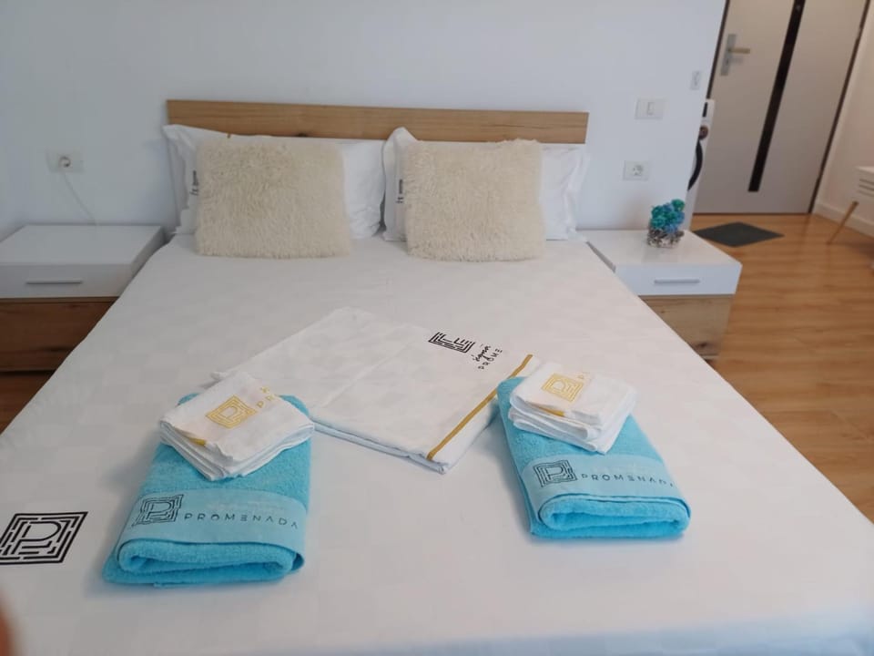 Blue 60-Endless Summer Mamaia Nord Apartament Apartment in Constanța County