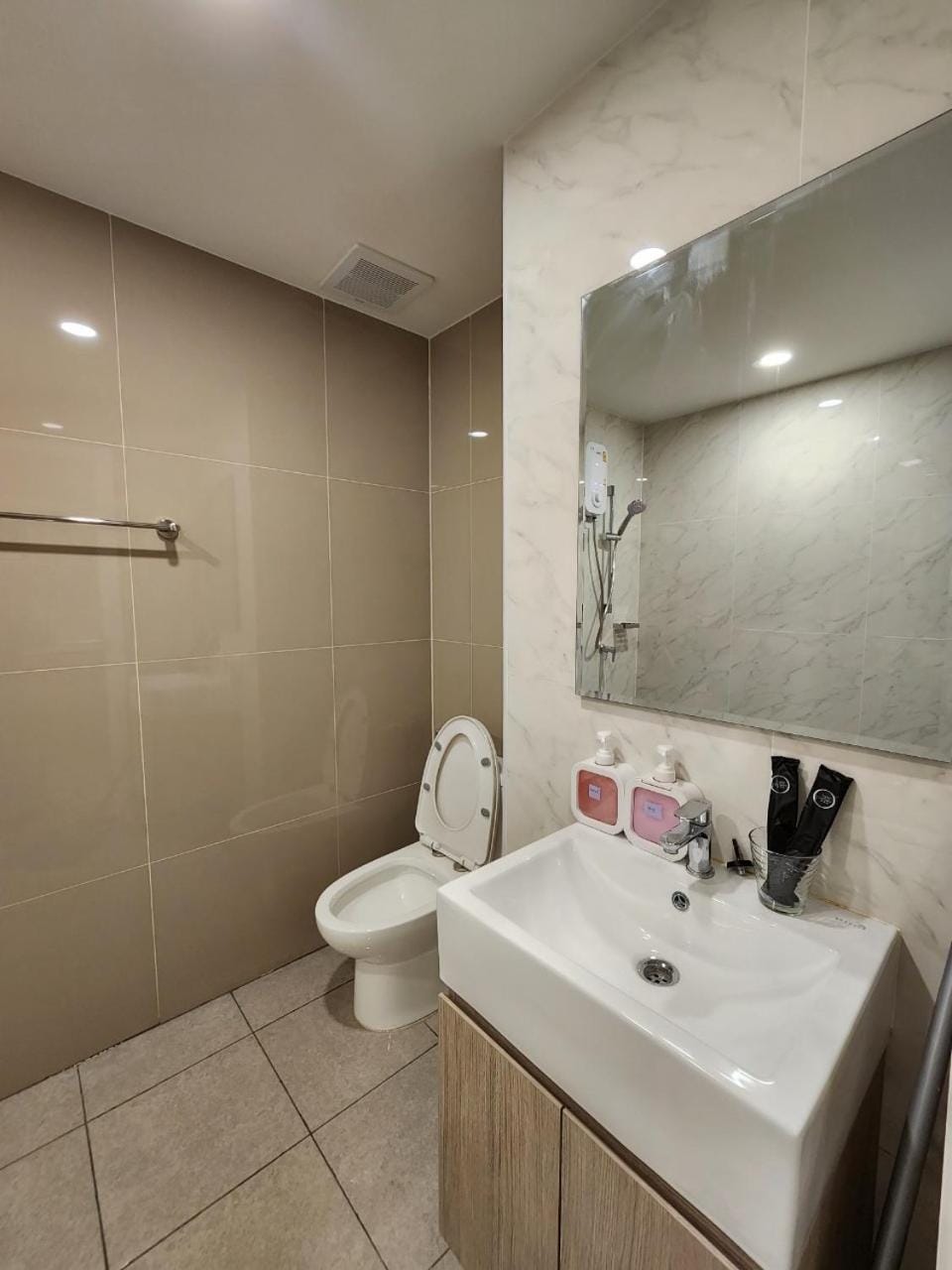 Toilet, Bathroom