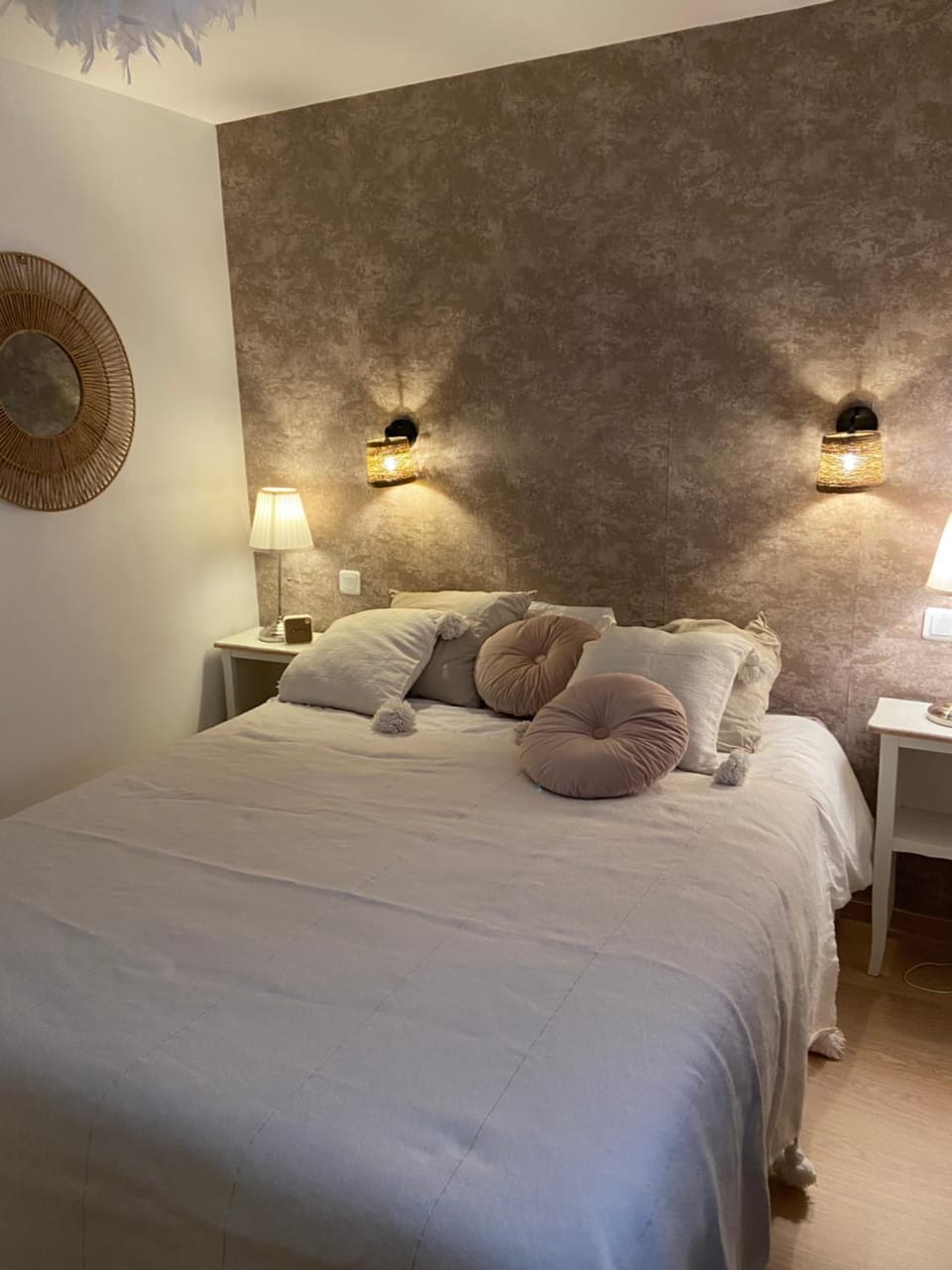 Maison avec piscine en Provence Campground/ 
RV Resort in Mallemort