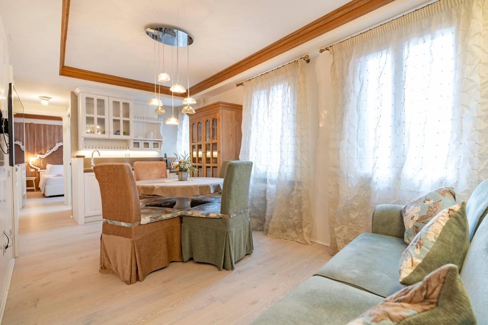 San Marco Suite by Bricola Apartments Apartment in Venice