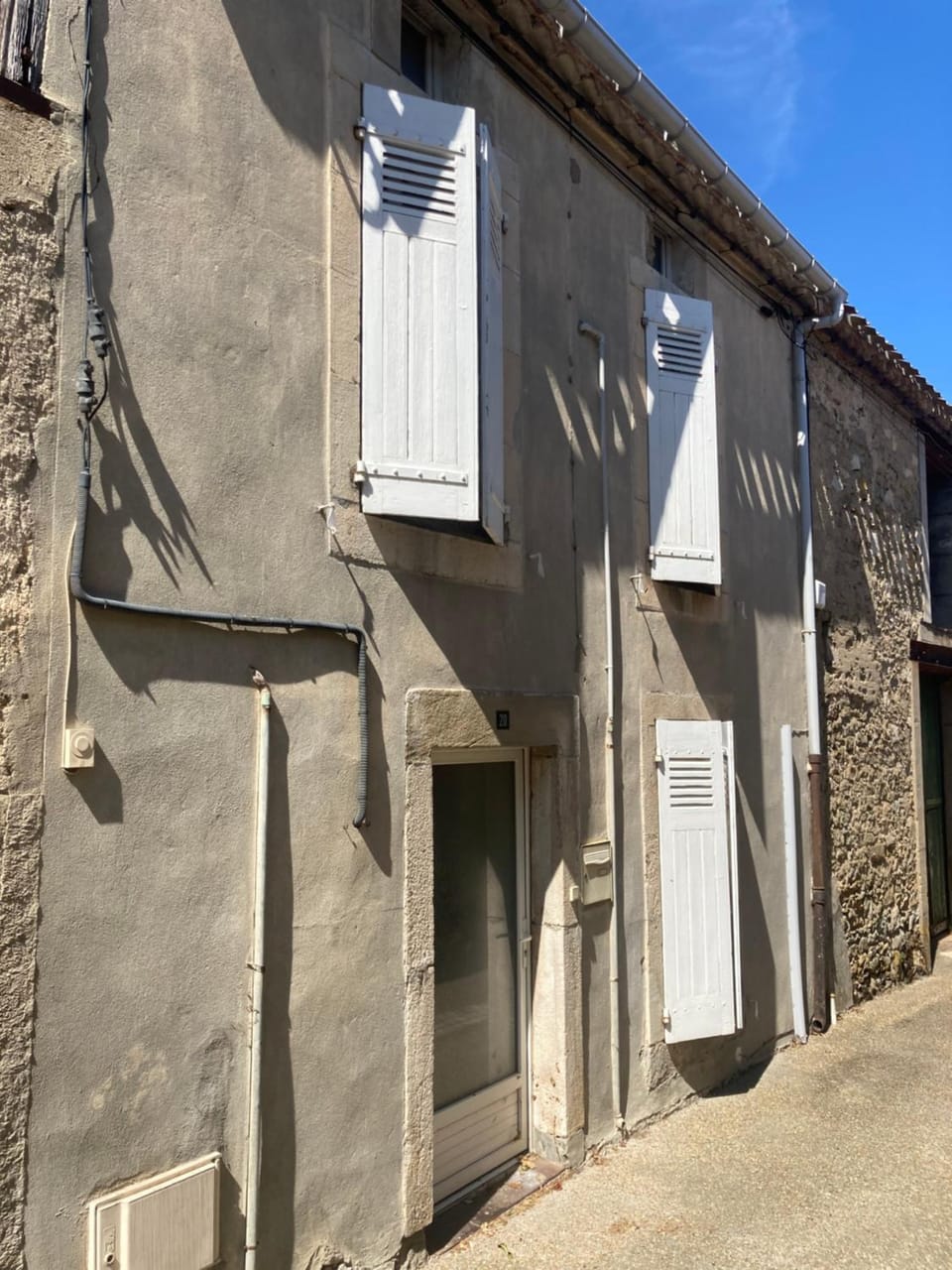 Facade/entrance